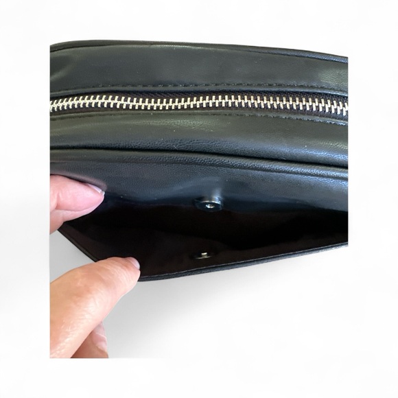 NWT Badgley Mischka Pearl Quilted Black Camera Bag ✨ Holiday Glam Gift - Picture 6 of 8